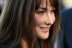 Carla Bruni 5
